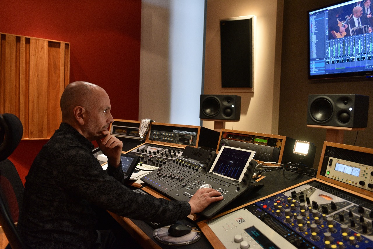 Специальным гостем Международного симпозиума индустрии звукозаписи академической музыки станет Андрес Майо (Аргентина)